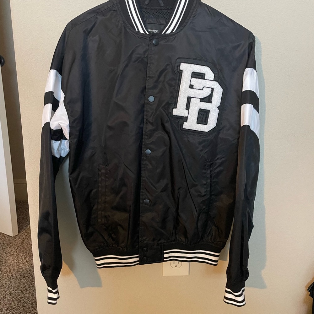 P&B Bomber - Picture 2 of 9